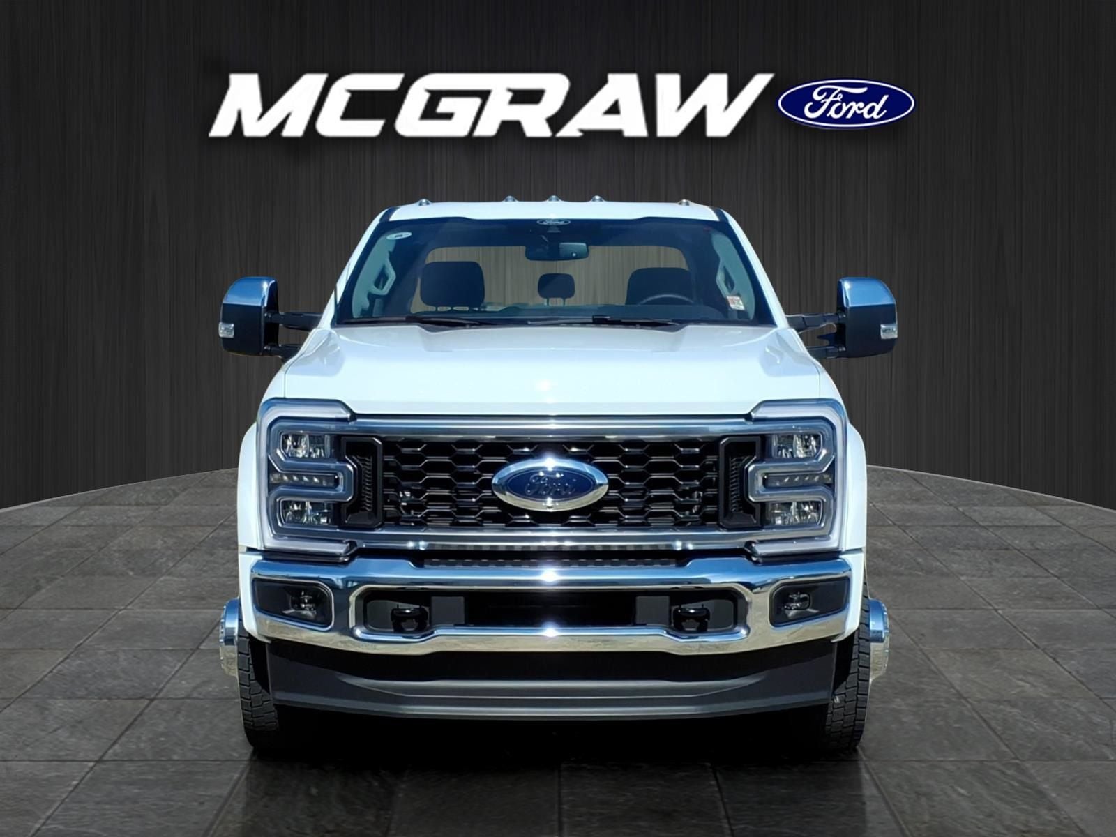 2026 Ford F-450SD Lariat DRW