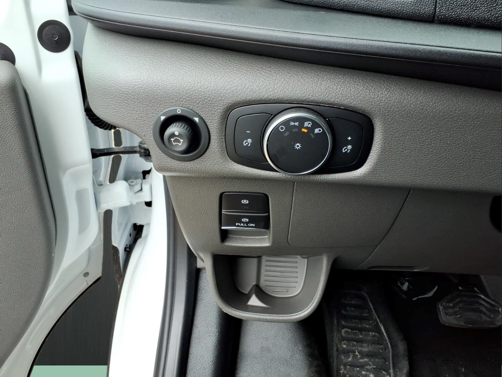 2026 Ford Transit Commercial Cargo Van