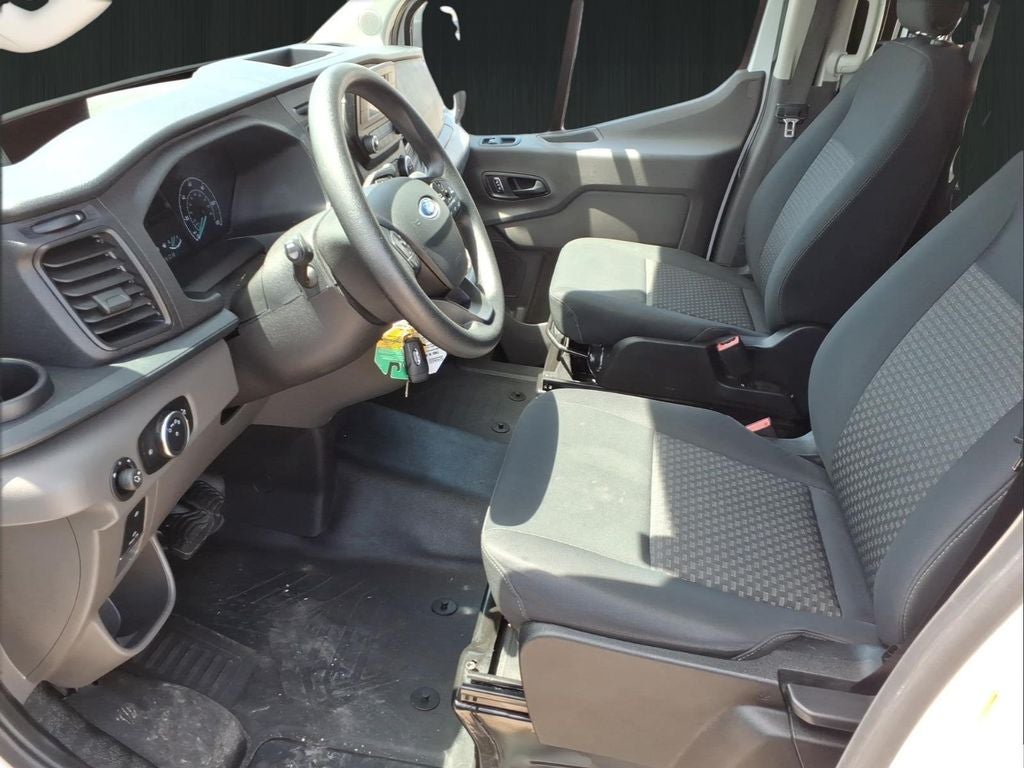 2025 Ford Transit Van Base