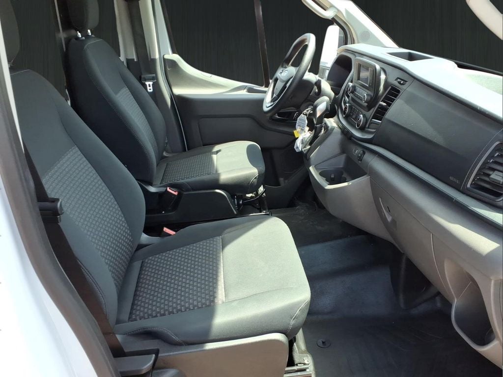 2025 Ford Transit Van Base