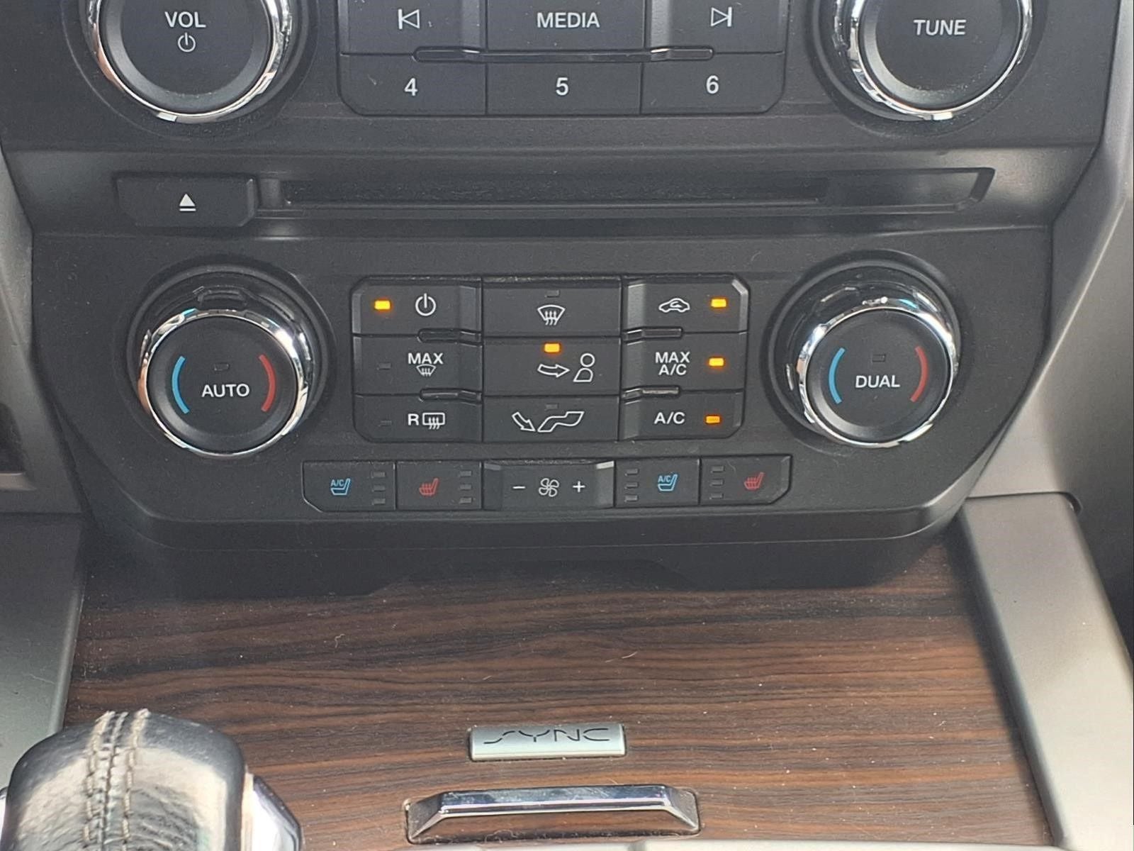 2016 Ford F-150 Lariat