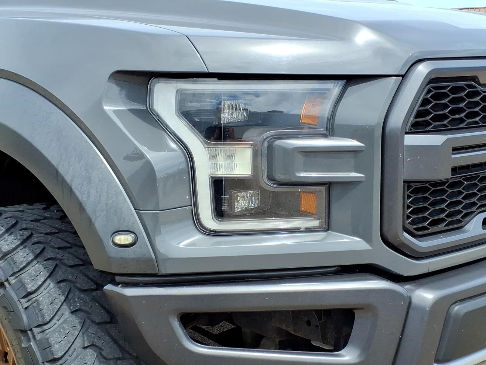 2020 Ford F-150 Raptor