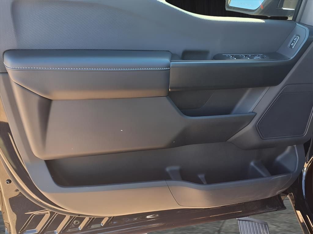 2025 Ford F-150 STX®