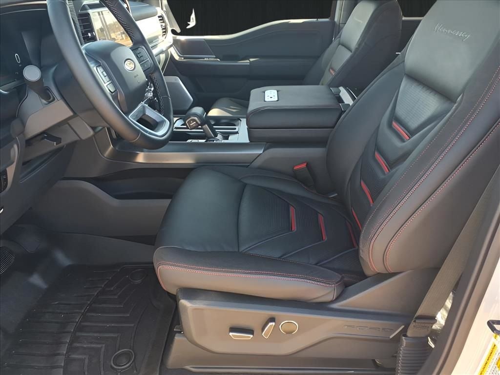 2025 Ford F-150 Lariat®