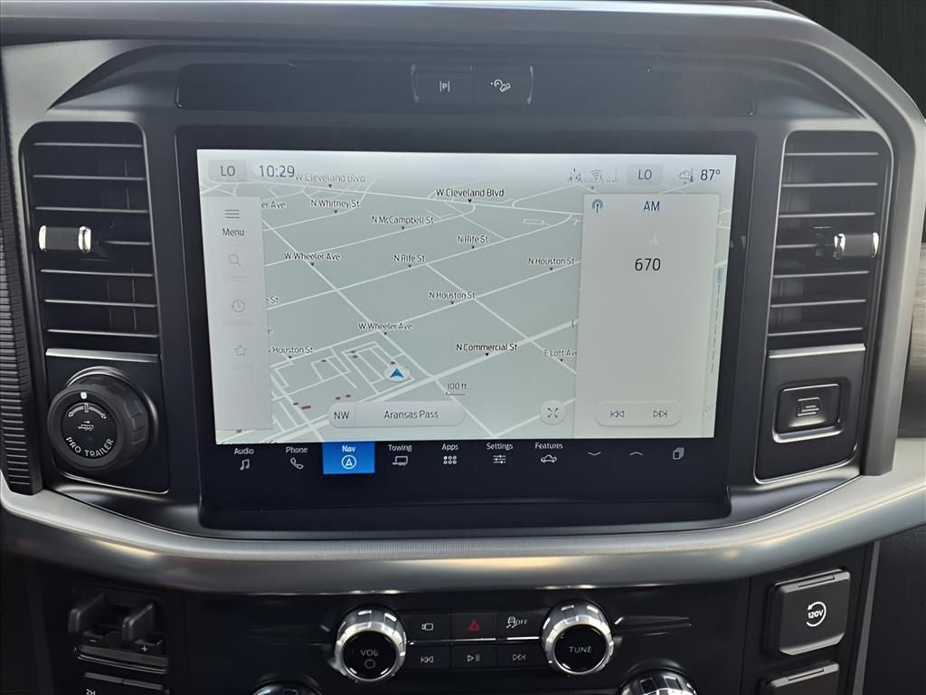 2025 Ford F-150 Lariat®