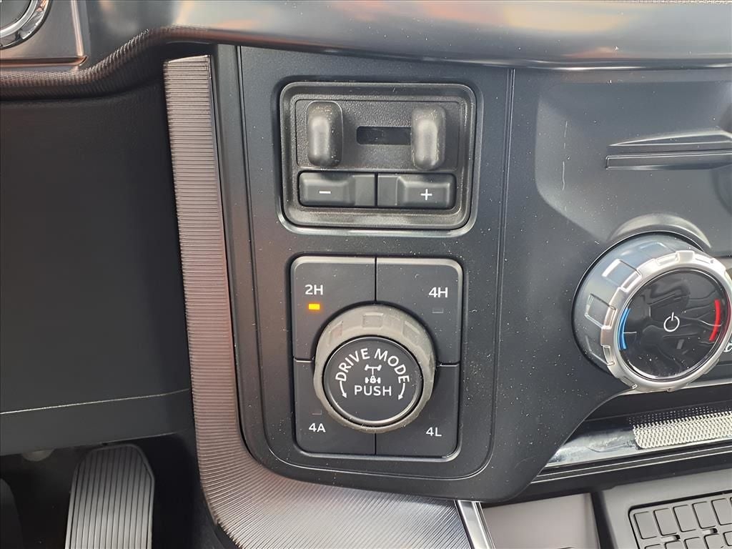 2025 Ford F-150 Platinum®