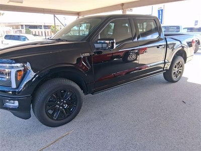 2025 Ford F-150 Platinum®