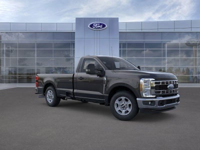 2026 Ford Super Duty F-350® XLT