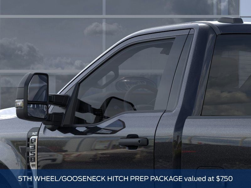 2026 Ford Super Duty F-350® XLT