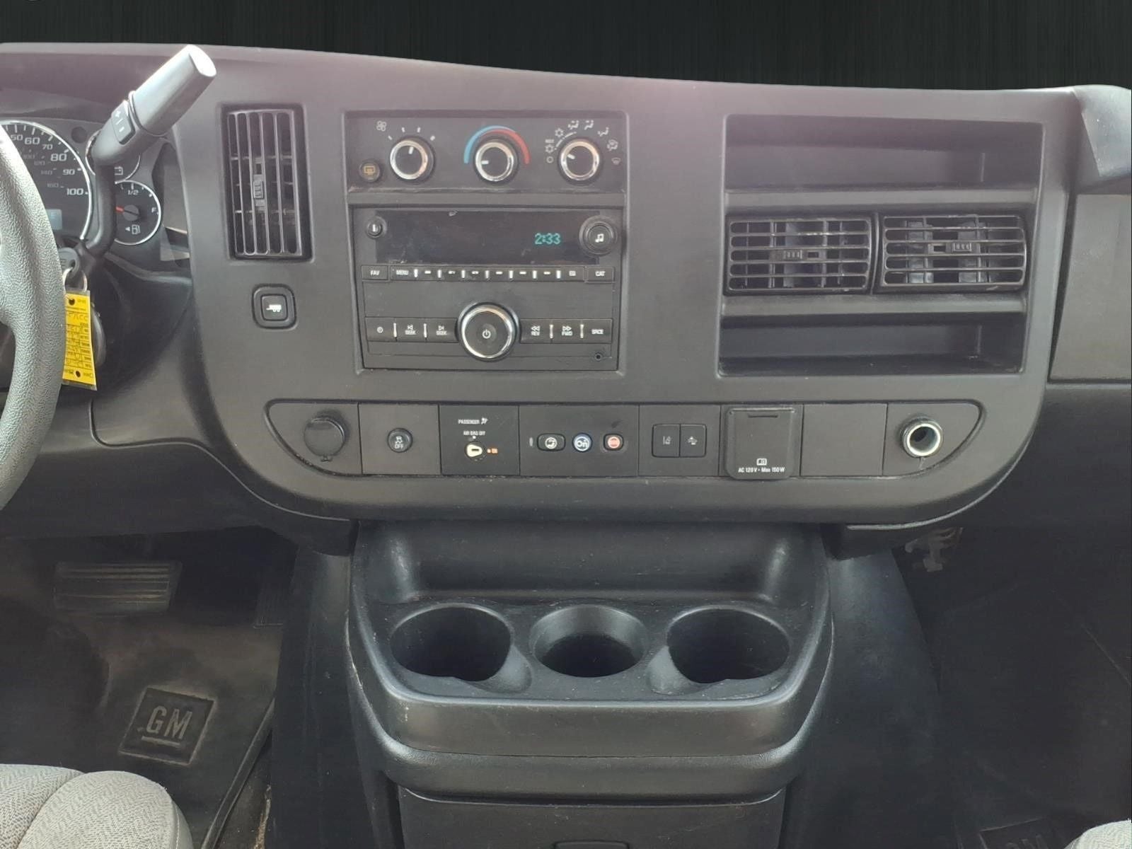 2019 Chevrolet Express 3500 LT Passenger