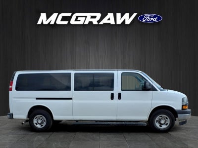 2019 Chevrolet Express 3500 LT Passenger