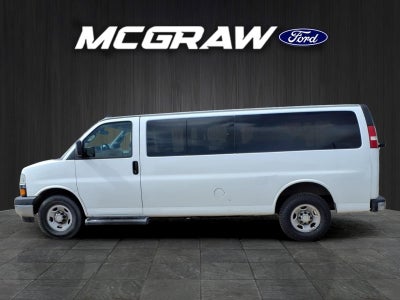 2019 Chevrolet Express 3500 LT Passenger