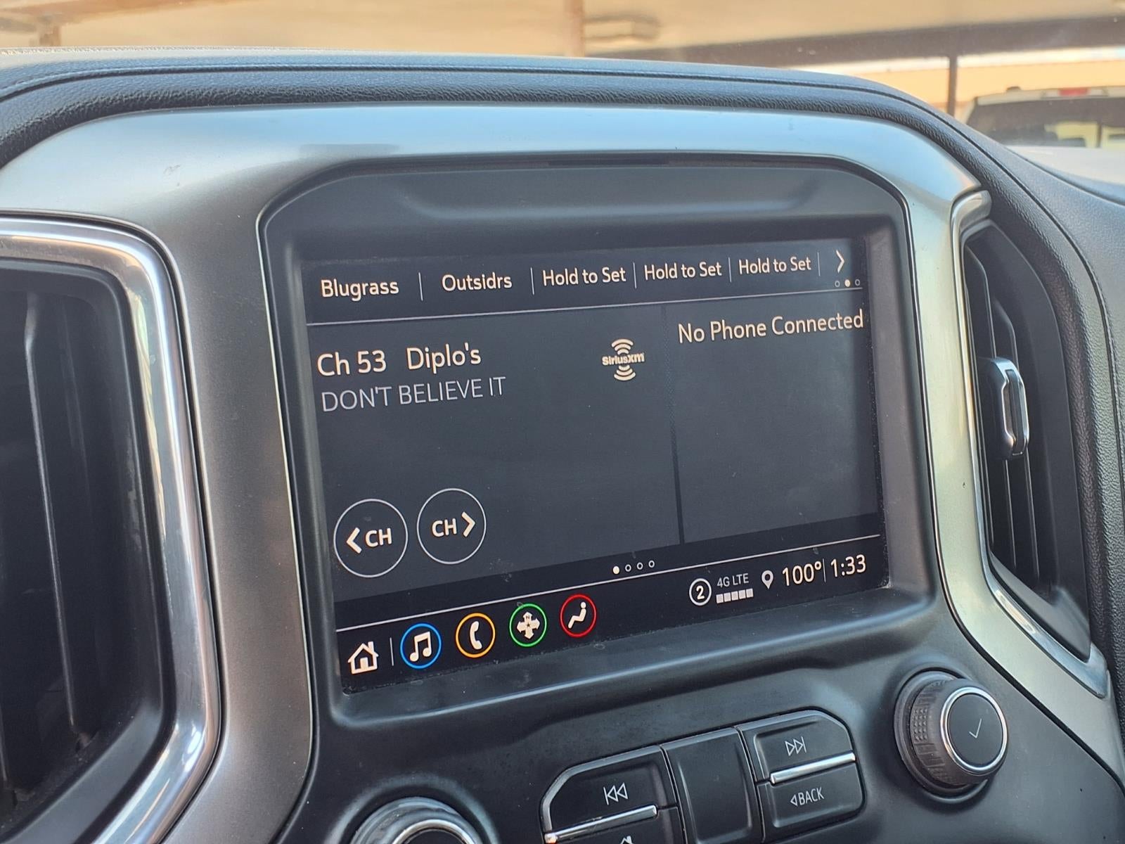 2021 Chevrolet Silverado RST