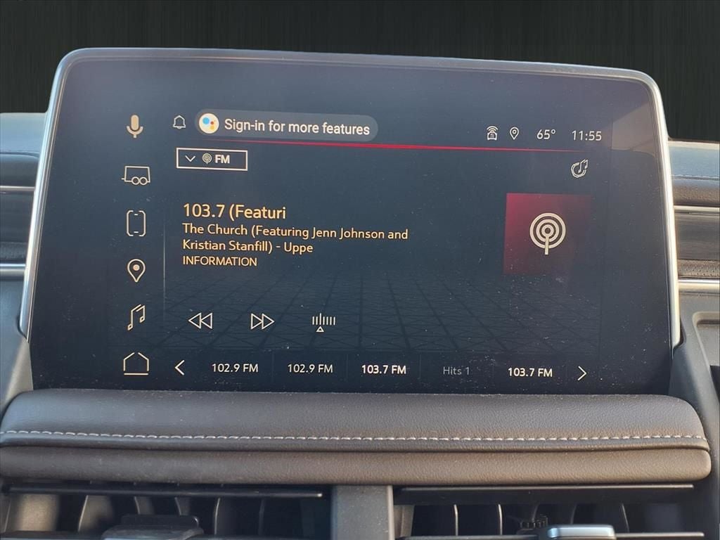 2023 GMC Yukon XL SLT