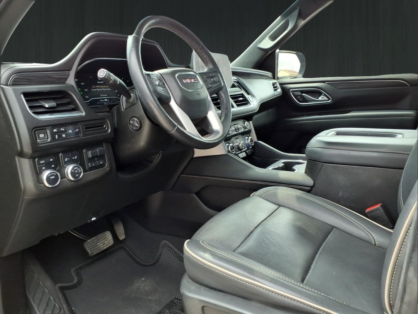 2022 GMC Yukon SLT