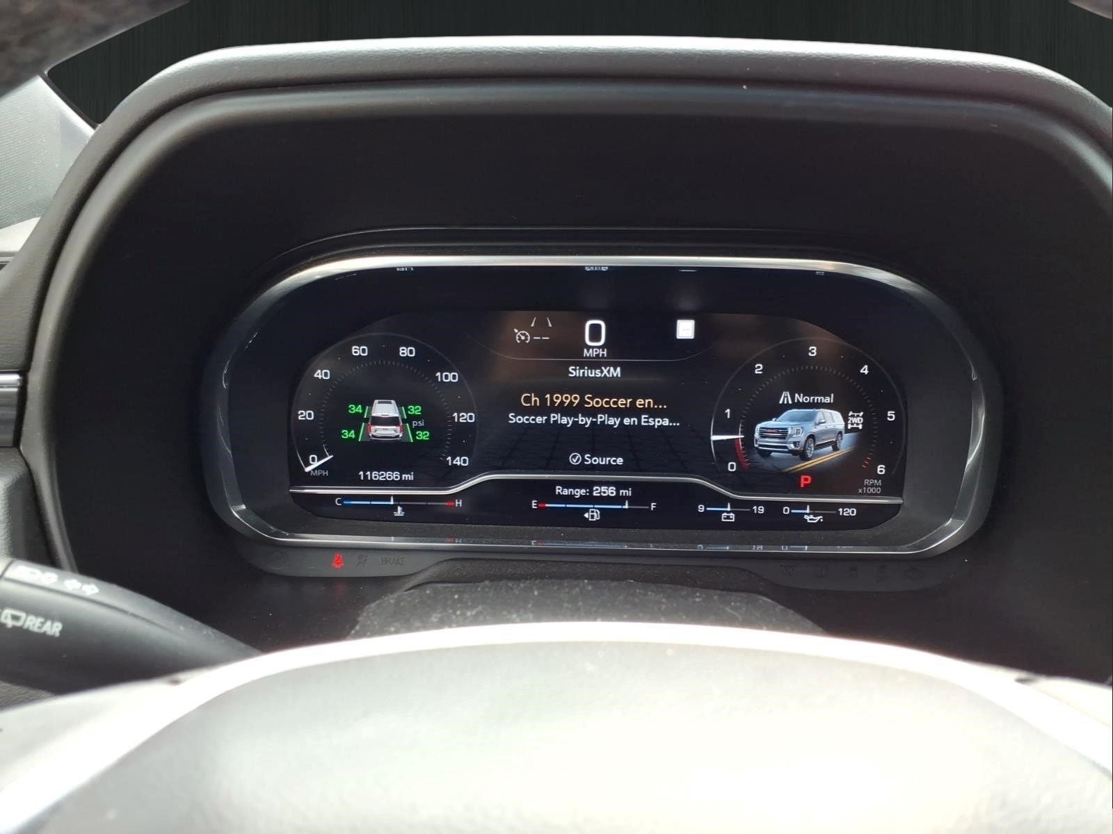2022 GMC Yukon SLT