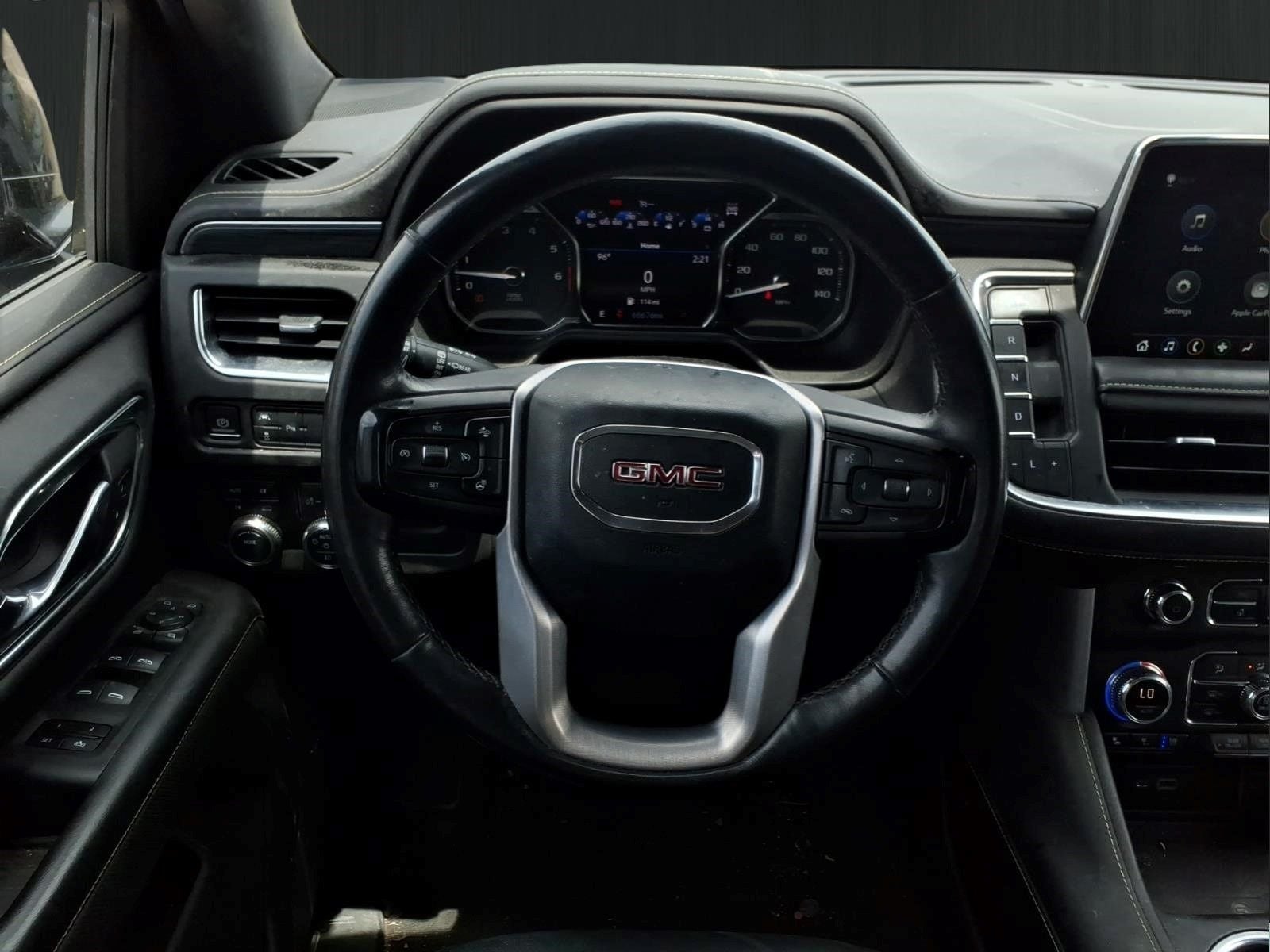 2021 GMC Yukon XL SLT