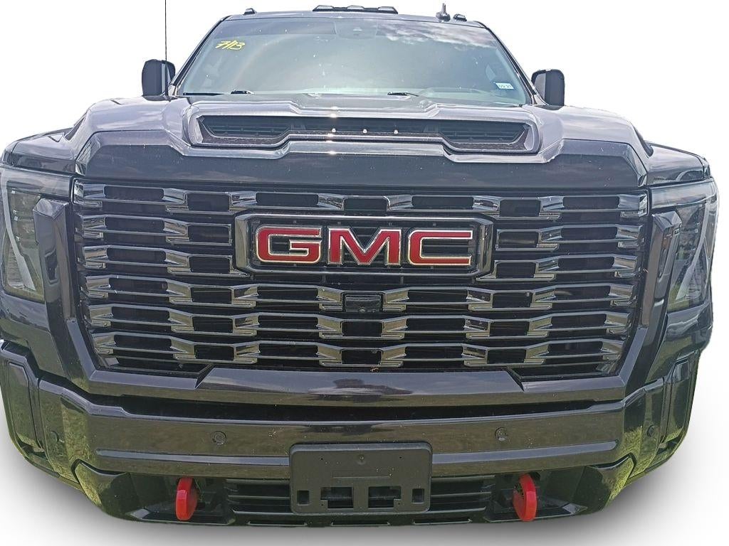 2025 GMC Sierra AT4