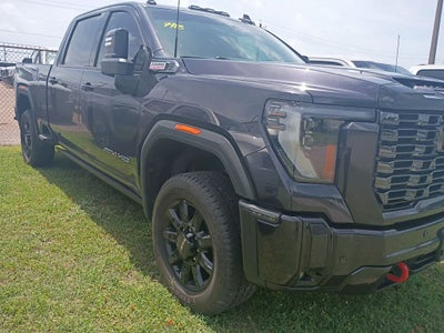 2025 GMC Sierra AT4