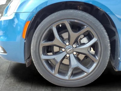 2022 Chrysler 300 Touring