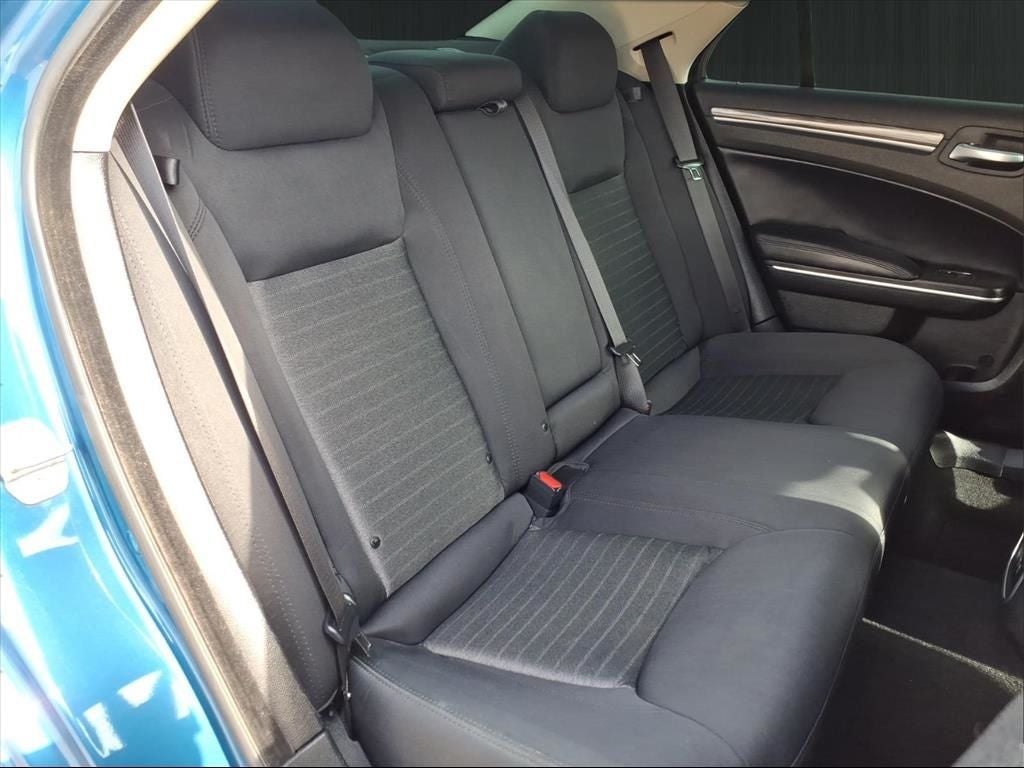 2022 Chrysler 300 Touring