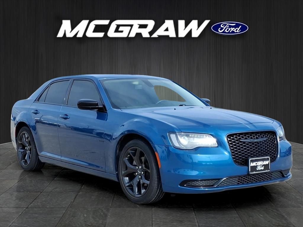 2022 Chrysler 300 Touring