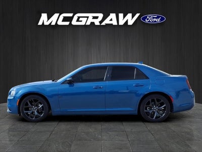 2022 Chrysler 300 Touring