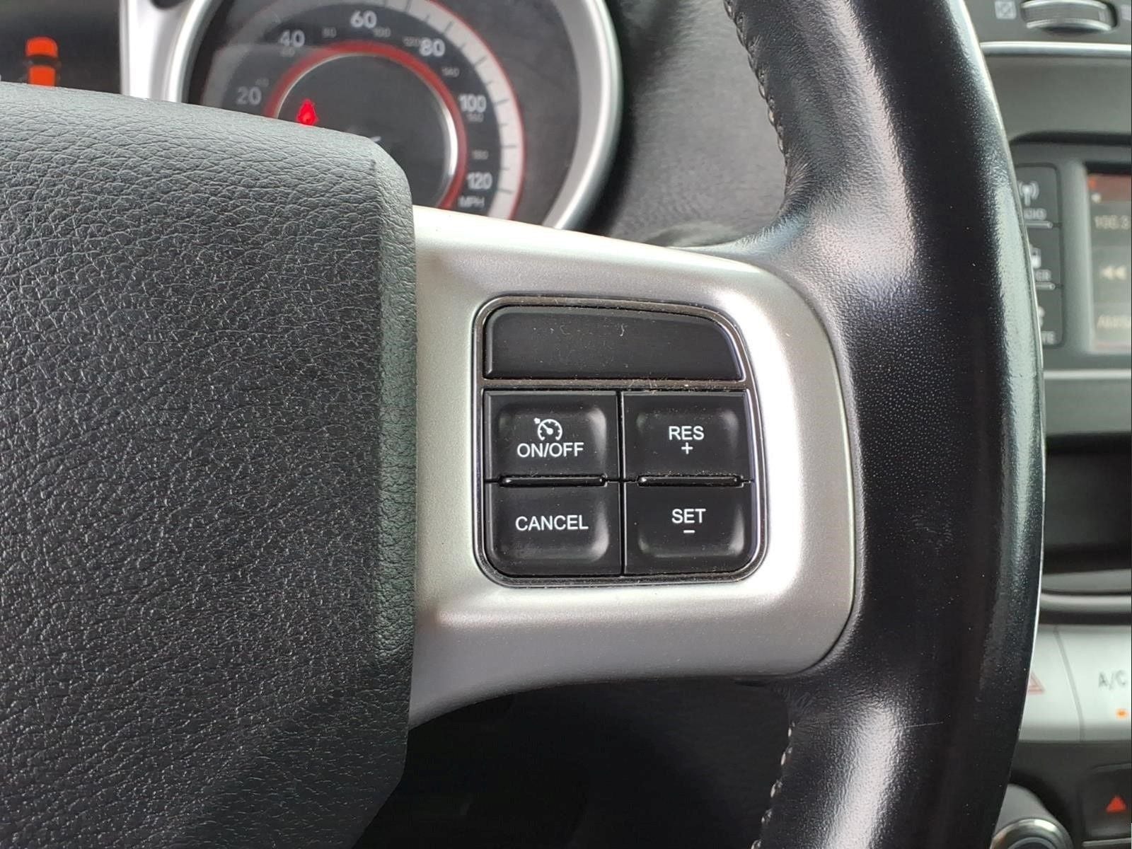 2020 Dodge Journey SE