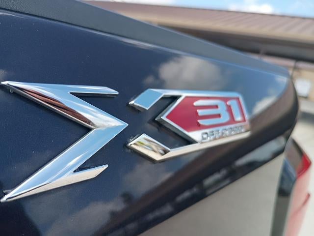 2023 GMC Sierra SLT