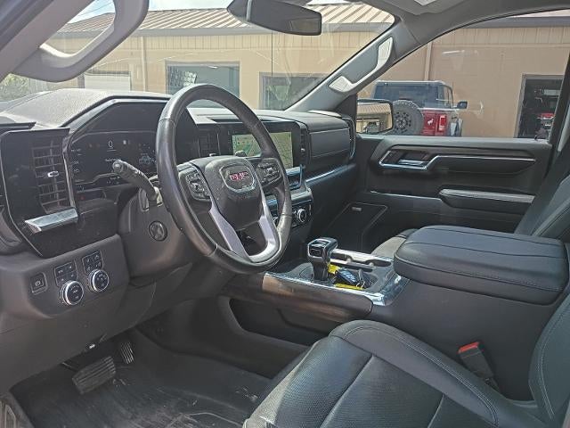 2023 GMC Sierra SLT