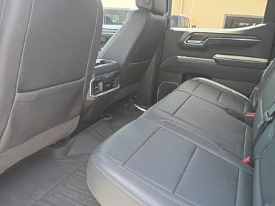 2023 GMC Sierra SLT