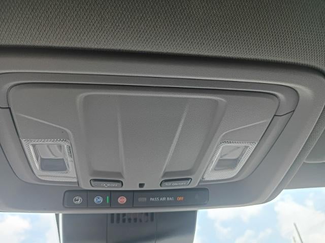 2023 GMC Sierra SLT