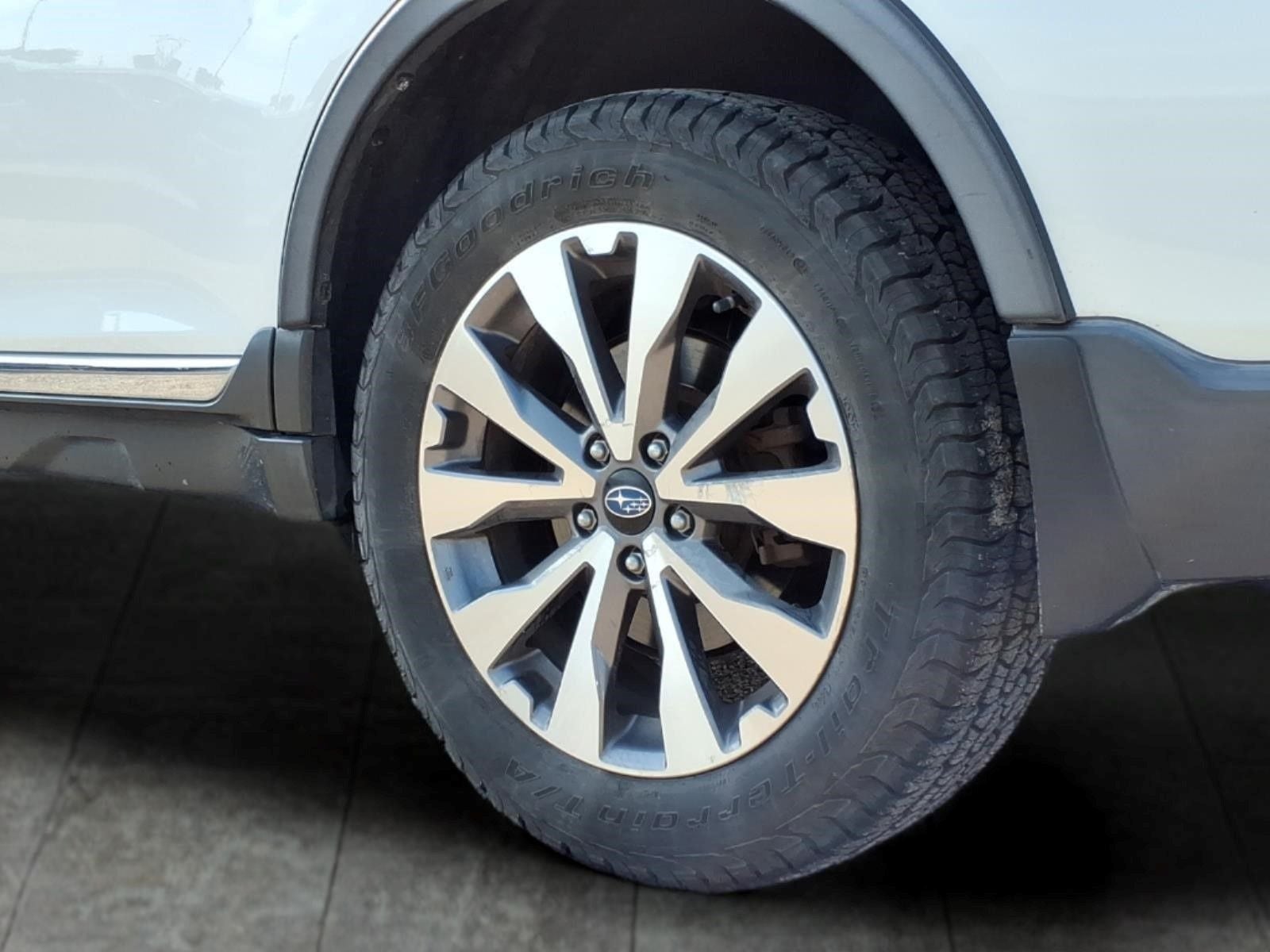 2019 Subaru Outback 2.5i Touring