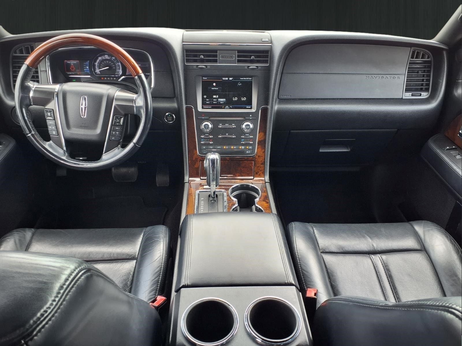 2015 Lincoln Navigator L Base