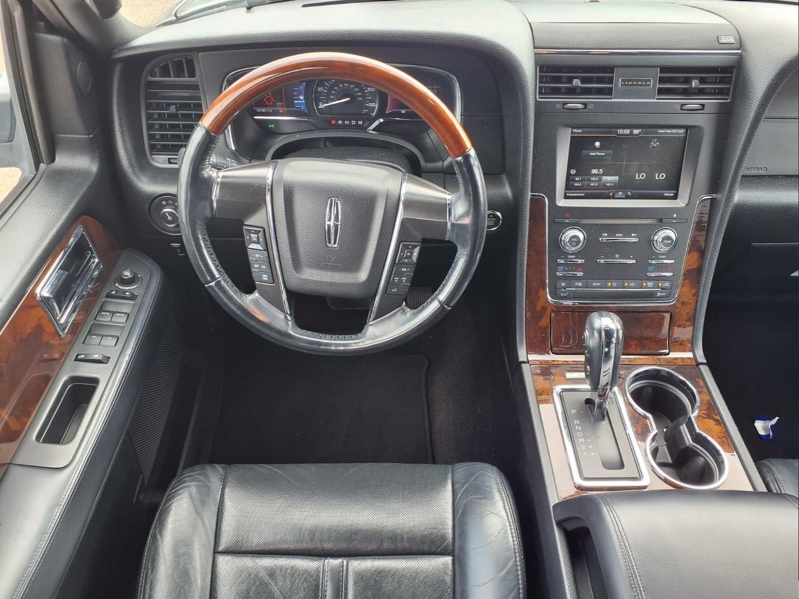 2015 Lincoln Navigator L Base