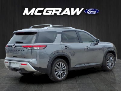 2024 Nissan Pathfinder SL