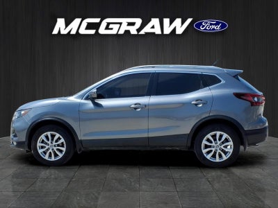 2022 Nissan Rogue Sport SV
