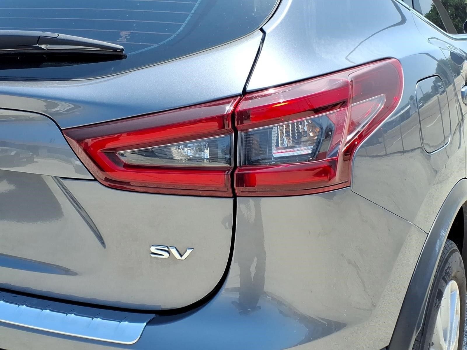 2022 Nissan Rogue Sport SV