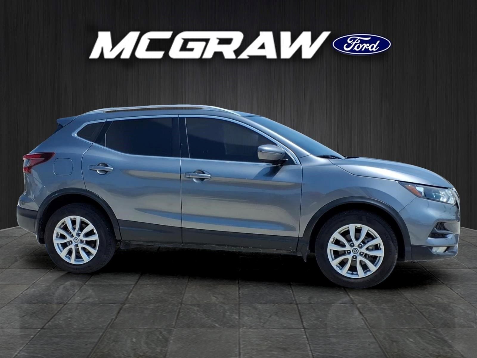 2022 Nissan Rogue Sport SV