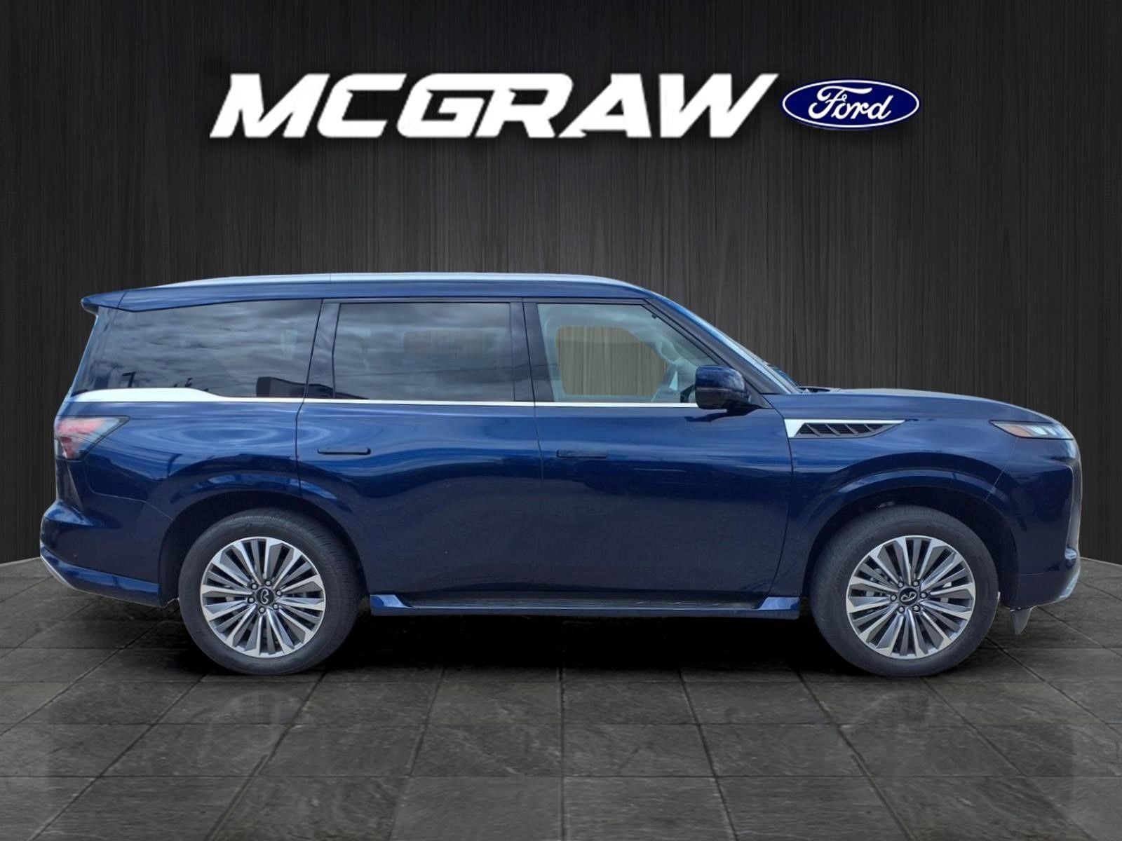 2025 INFINITI QX80 SENSORY