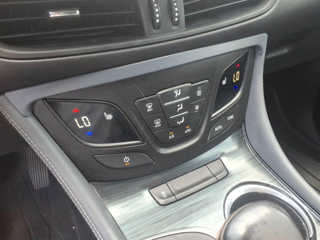 2020 Buick Envision Essence