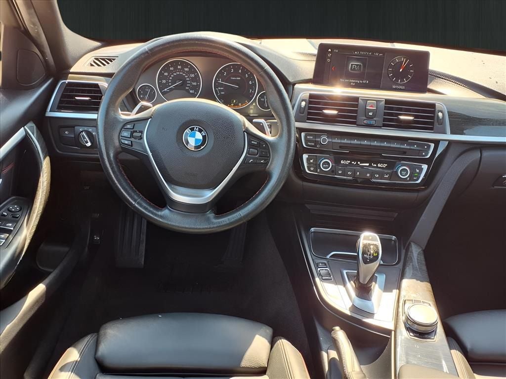2018 BMW 3 Series 330i xDrive