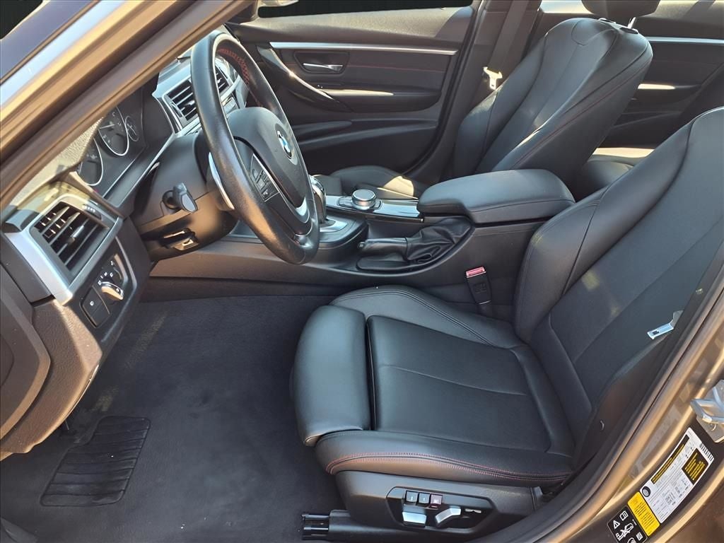 2018 BMW 3 Series 330i xDrive