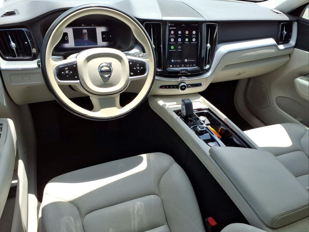 2023 Volvo XC60 B5 Core