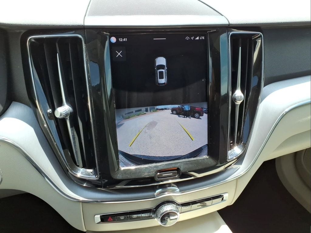 2023 Volvo XC60 B5 Core