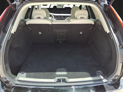 2023 Volvo XC60 B5 Core