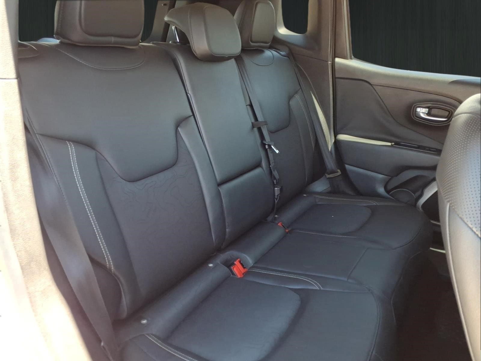 2017 Jeep Renegade Deserthawk