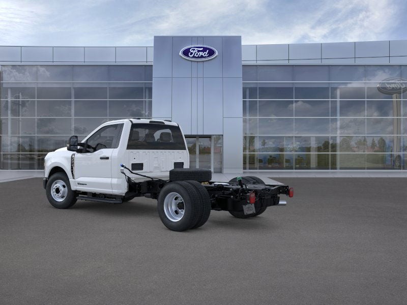 2026 Ford Chassis Cab F-350® XL